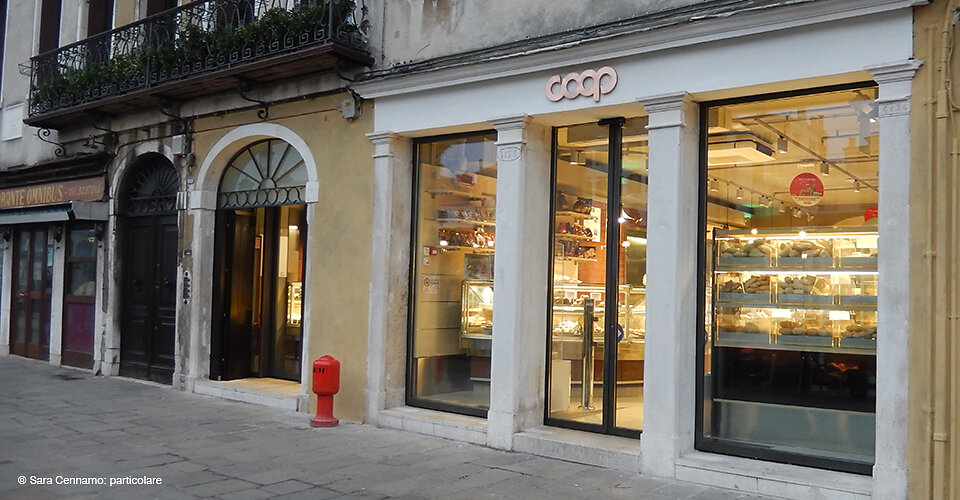 Nuovo negozio Coop a Rialto - Venezia